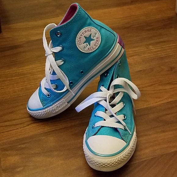 aqua glitter converse